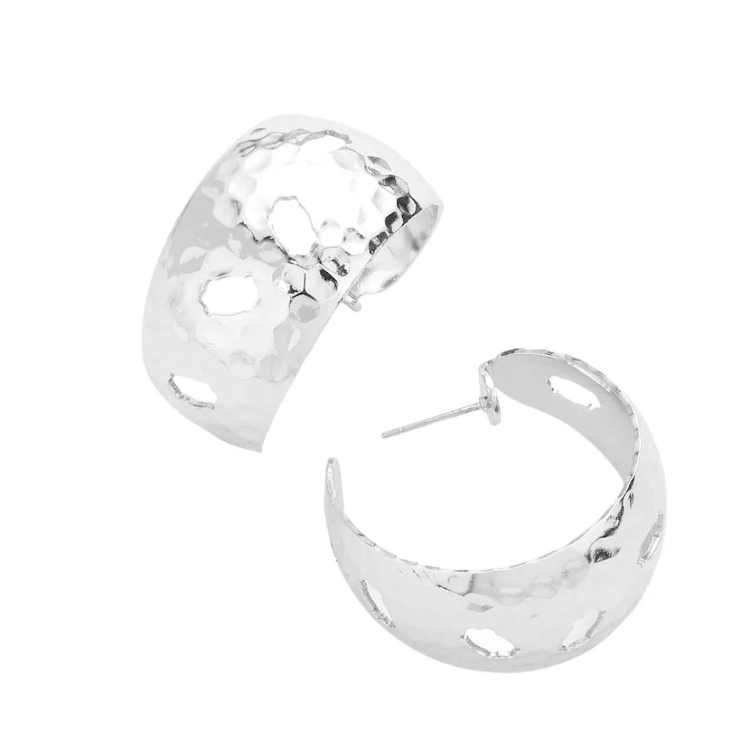 Cut Out Detailed Metal Hoop Earrings