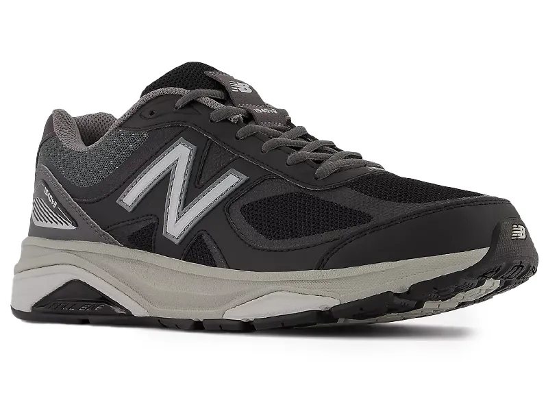 New Balance 1540v3 - Men's Athletic Shoe