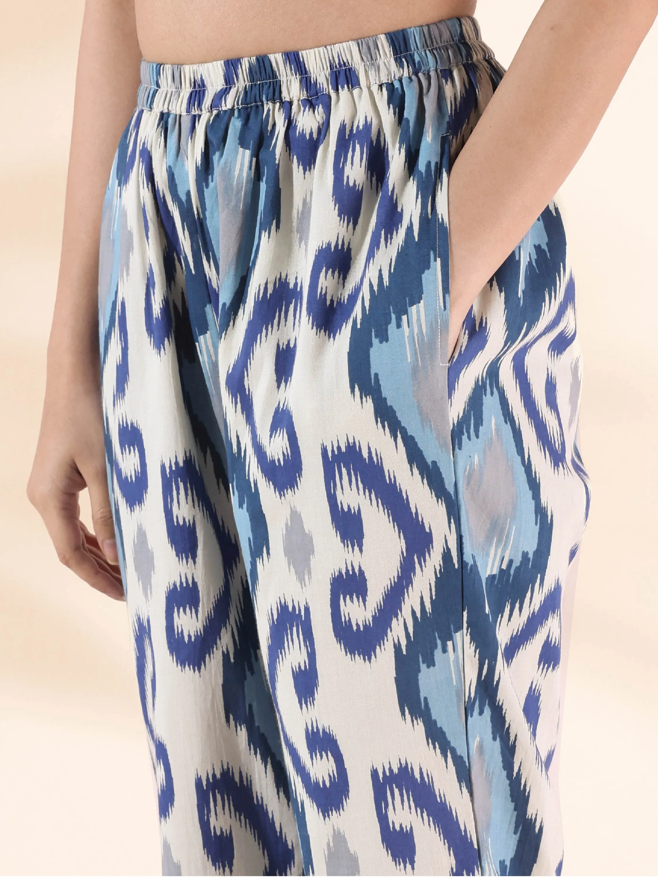 trueBrowns Blue Cotton Ikat Relaxed Co-ord Set